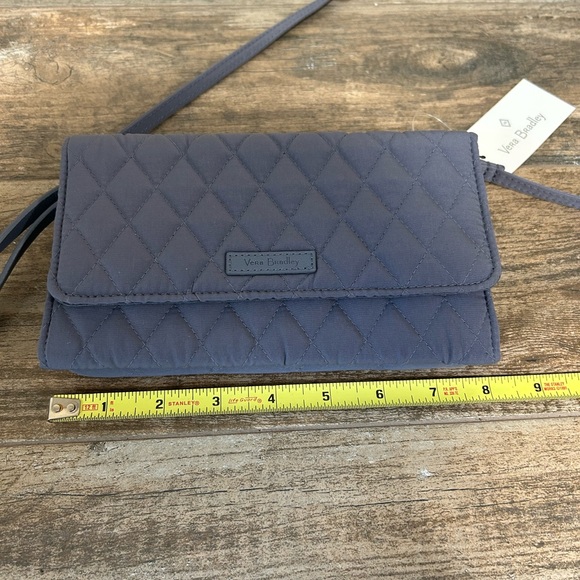 NWT Vera Bradley 3-in-1 Crossbody Bag Purse Wallet + Wristlet Carbon Gray Quilt - Picture 9 of 11